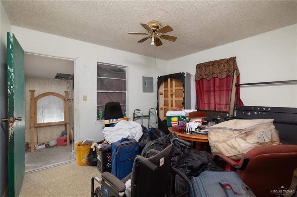 Photo 9 of 301 Stubbs Street