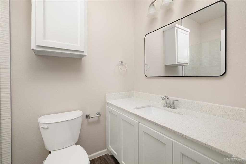 Photo 11 of 3400 Ventura Avenue #3