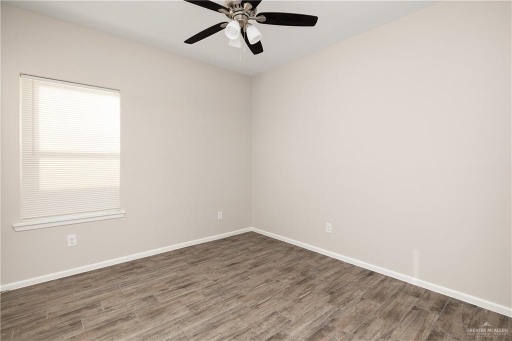 Photo 9 of 3400 Ventura Avenue #3