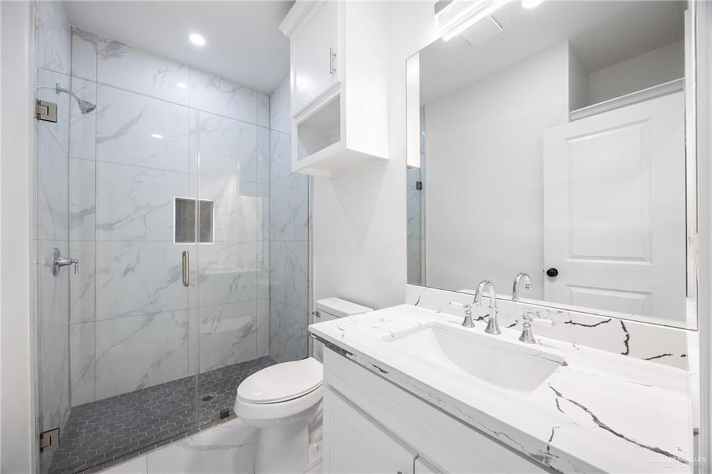 Photo 10 of 900 38th Street