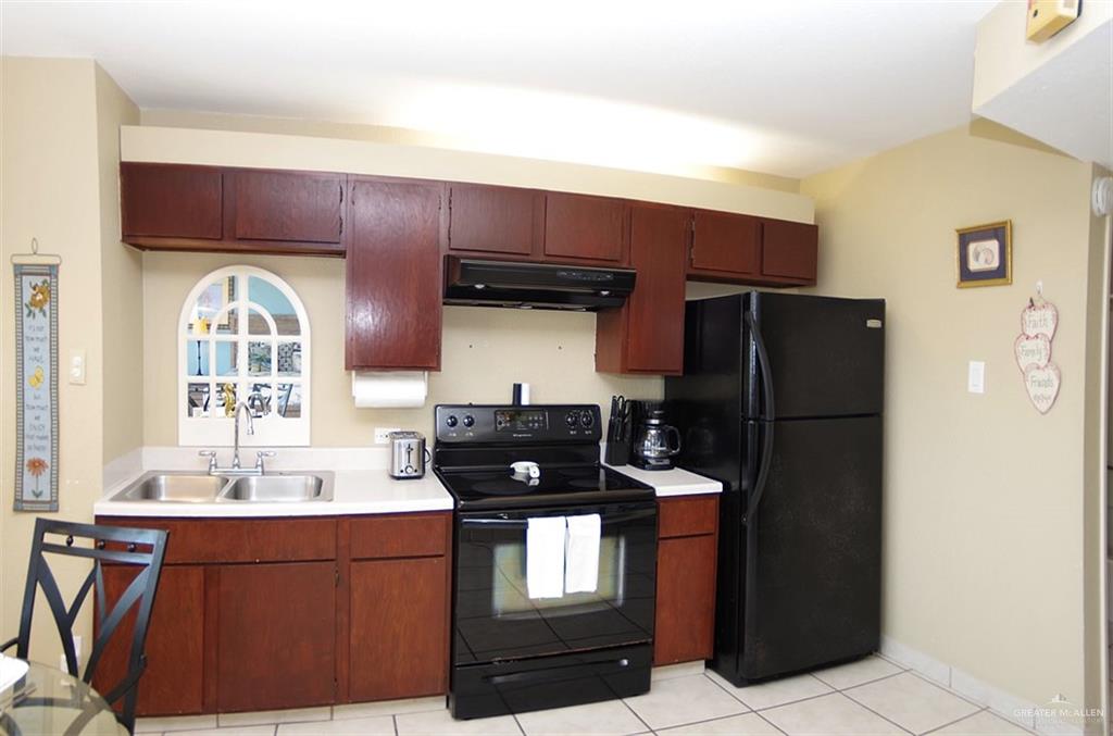Photo 13 of 120 Padre Boulevard #205
