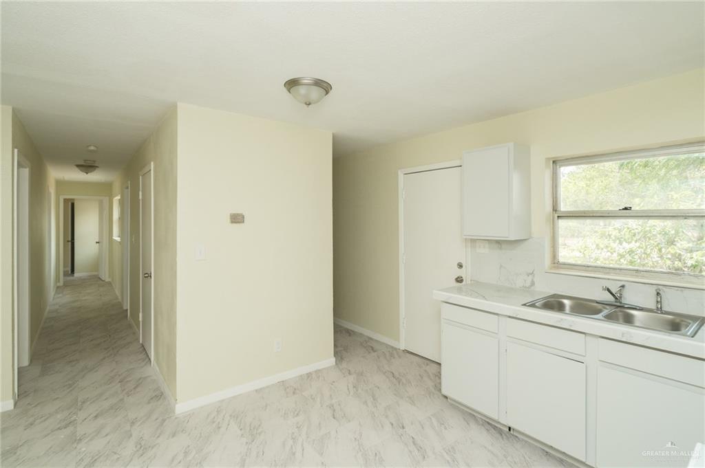 Photo 9 of 861 Sombra Street