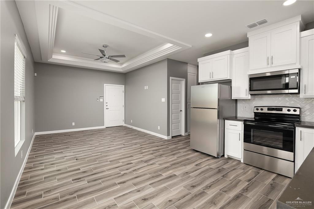 Photo 6 of 1801 Monaco Drive