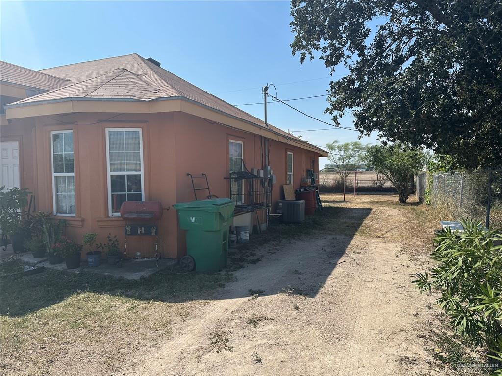 Photo 4 of 902 Scurlock Drive