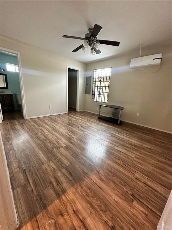 Photo 4 of 353 Denny Drive