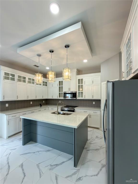Photo 7 of 1313 Dawes Avenue
