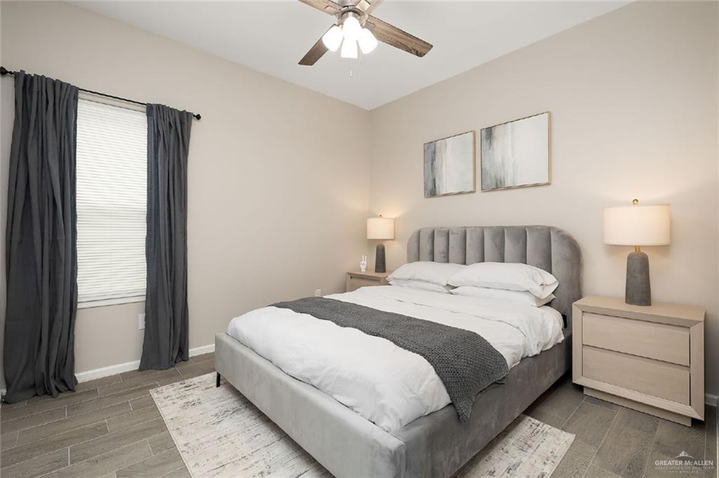 Photo 8 of 2705 Hayes Avenue #2