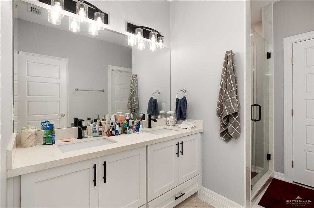 Photo 12 of 1109 Lorelai Drive