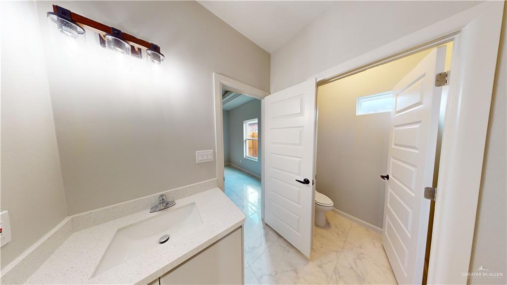 Photo 10 of 705 Pedro Street