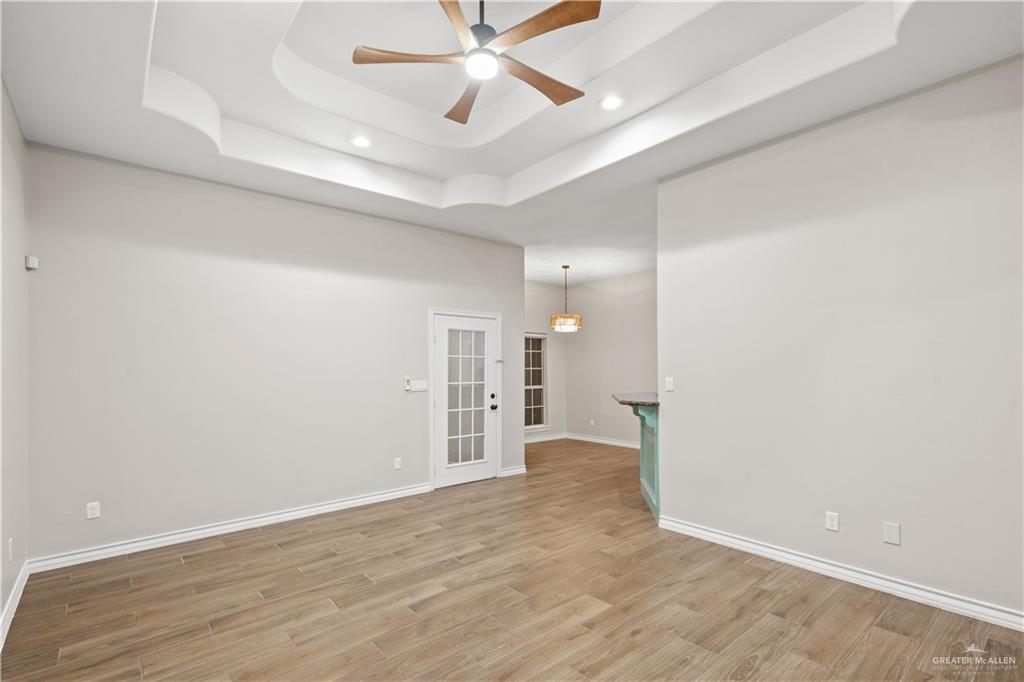 Photo 10 of 3412 Kilgore Avenue