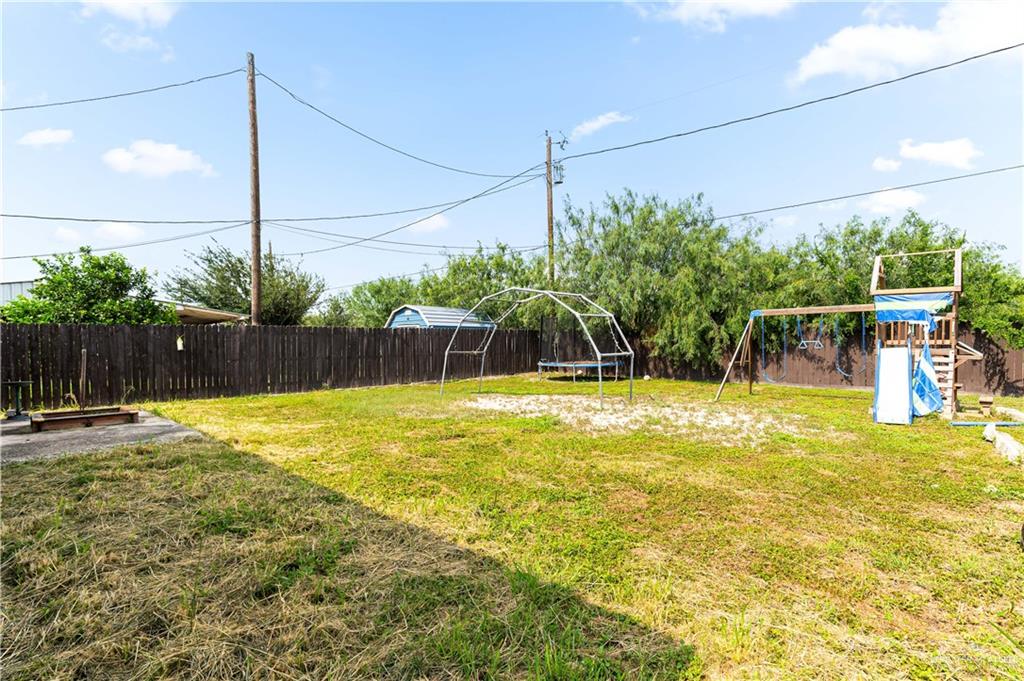 Photo 18 of 8601 Las Palmas Drive
