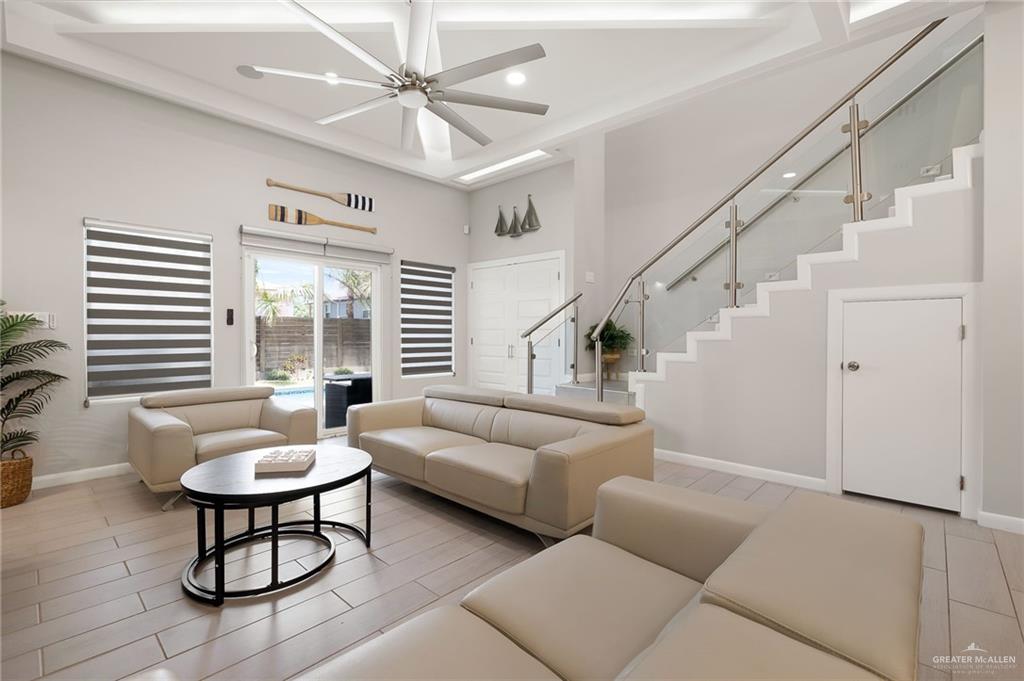 Photo 4 of 112 Dolphin Lane