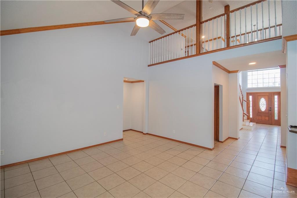 Photo 9 of 2105 Emory Avenue
