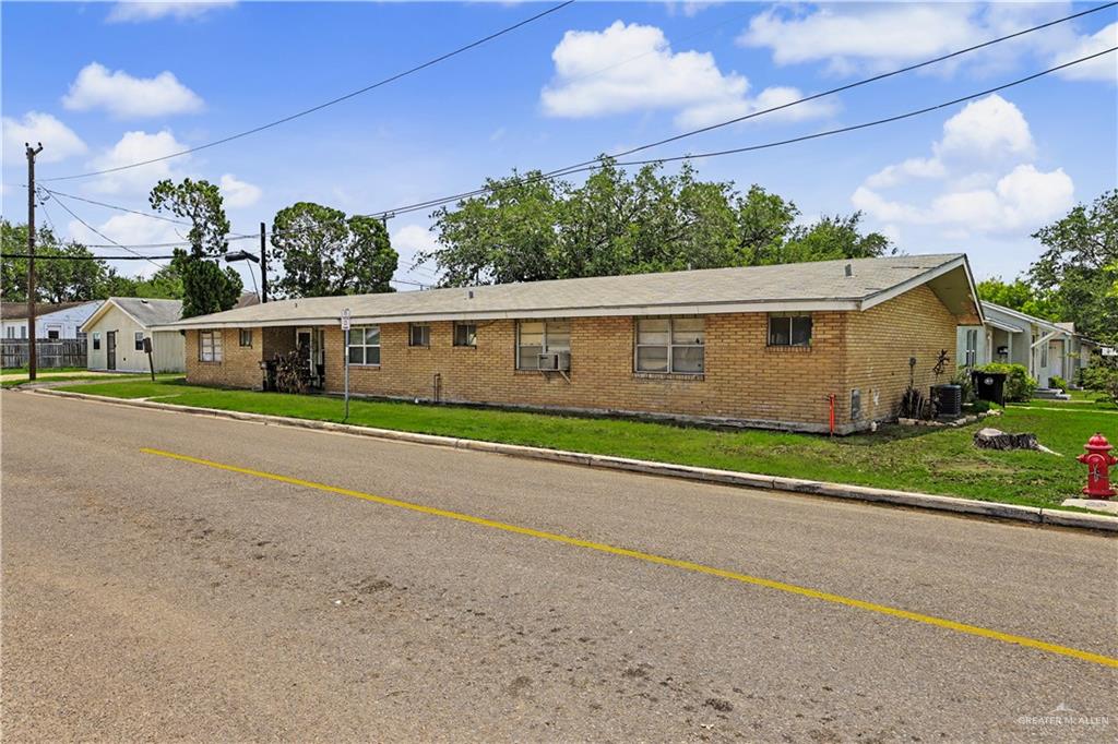 Photo 25 of 800 Texas Boulevard
