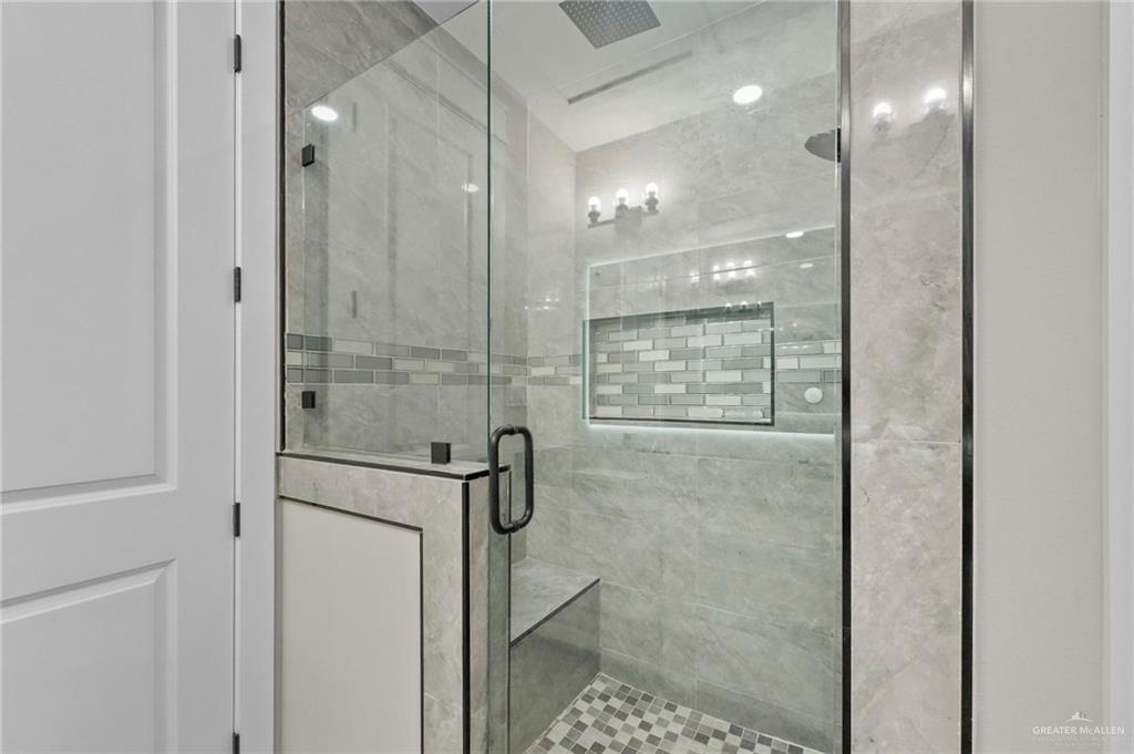 Photo 11 of 3200 Rabbit Run Avenue