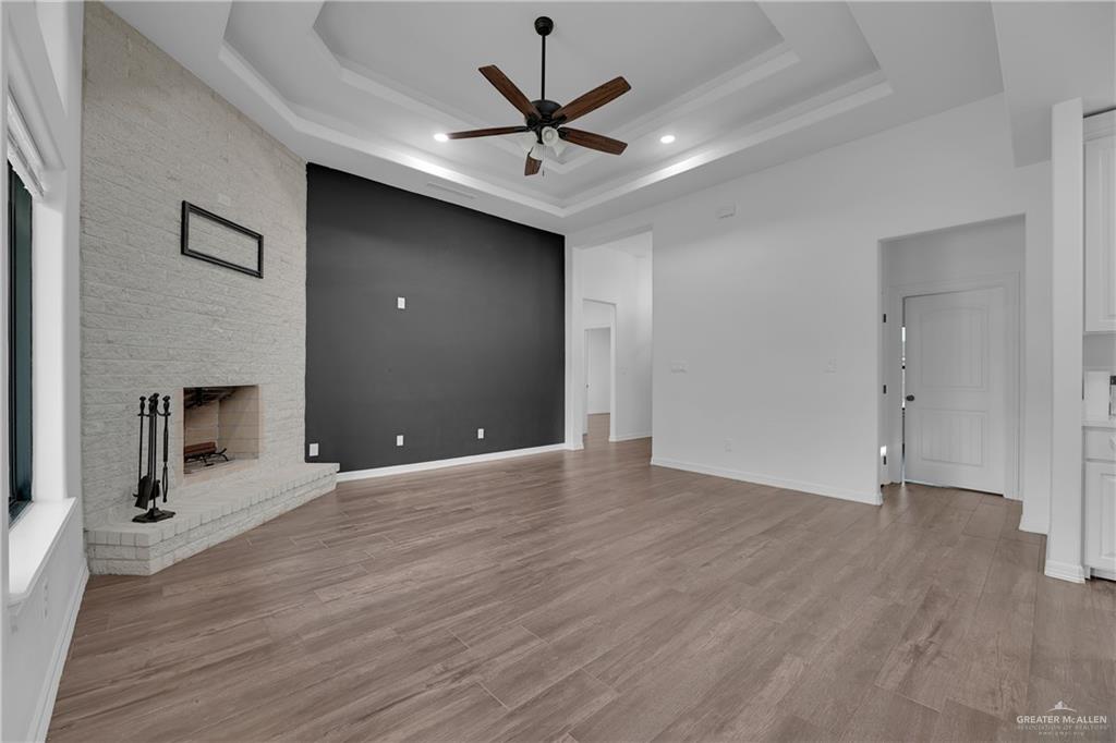 Photo 5 of 4000 Hackberry Avenue