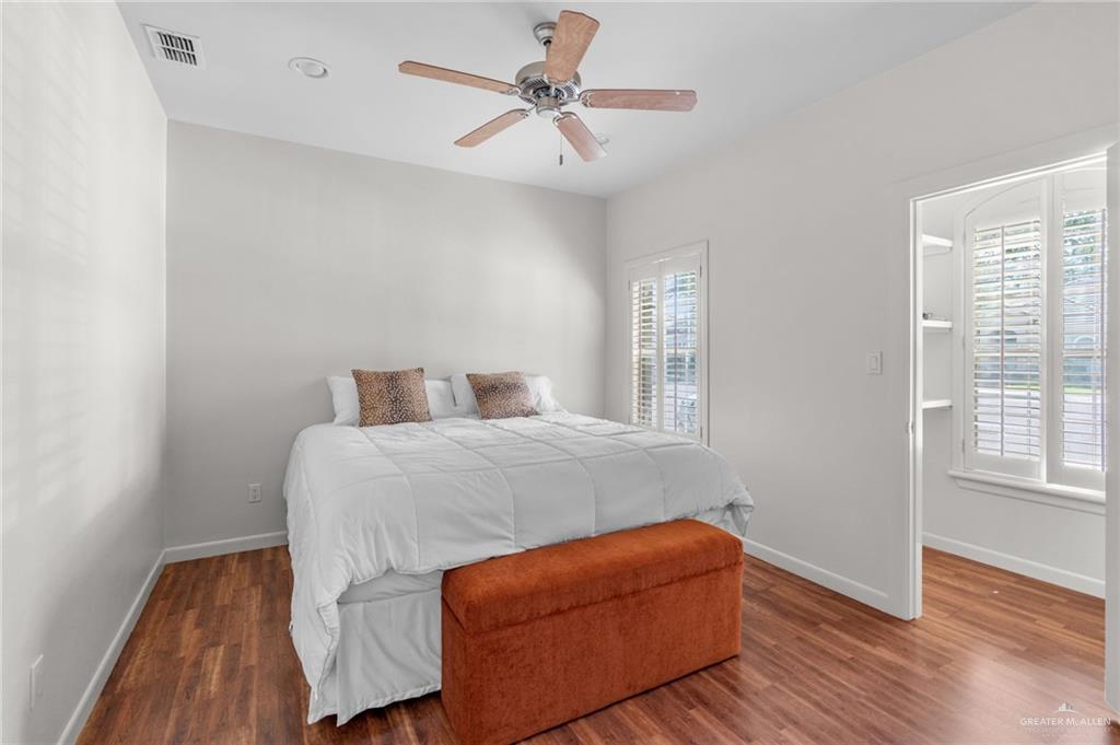 Photo 9 of 3837 D Street