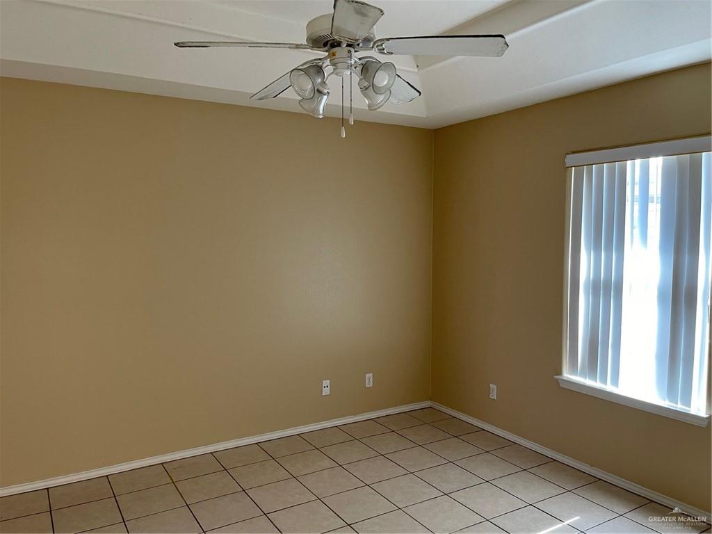 Photo 7 of 3014 Carson Street #C
