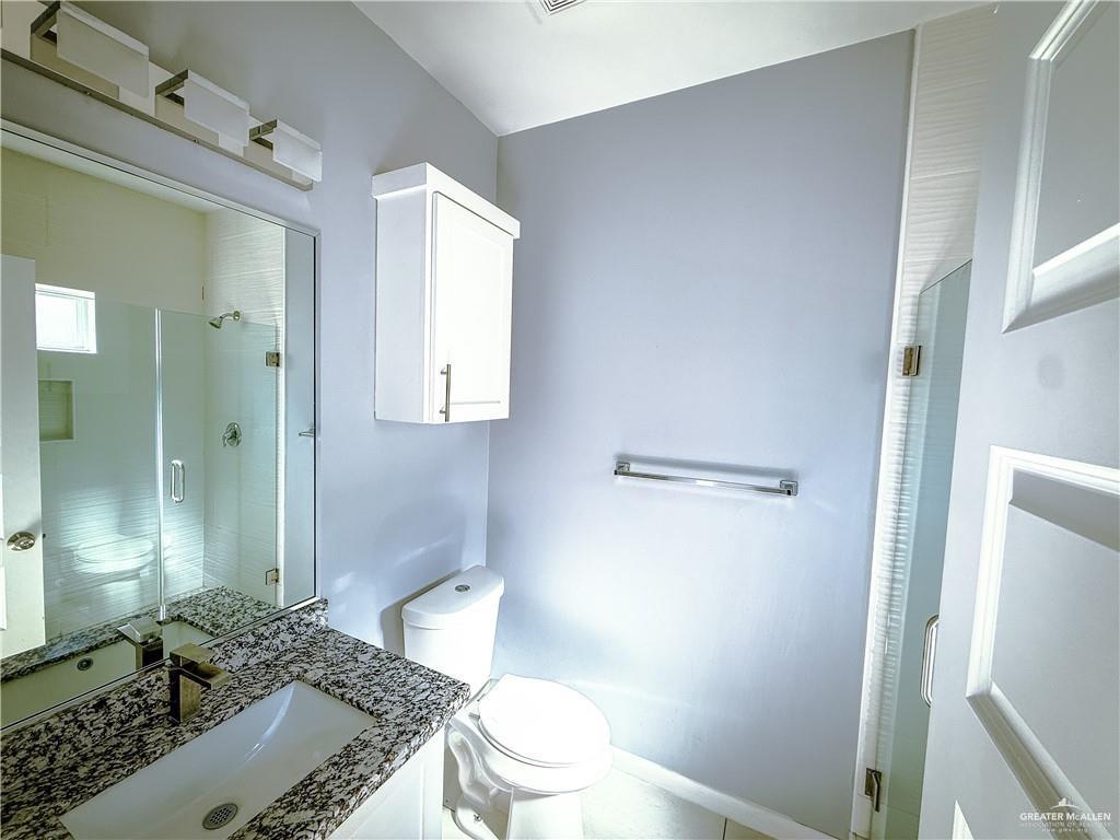 Photo 14 of 1602 Angelina Drive #2