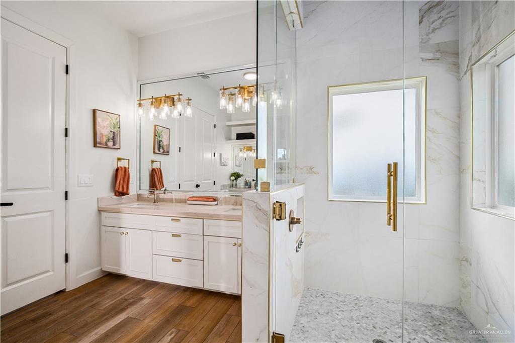 Photo 17 of 3300 Saint Honore Drive