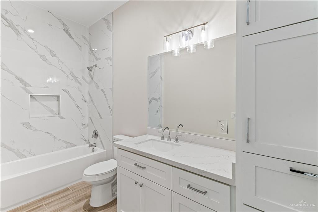 Photo 13 of 2712 Bvlgari Drive