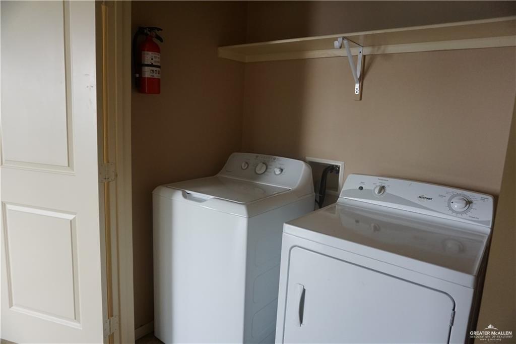 Photo 4 of 1108 Eisenhower Street #E