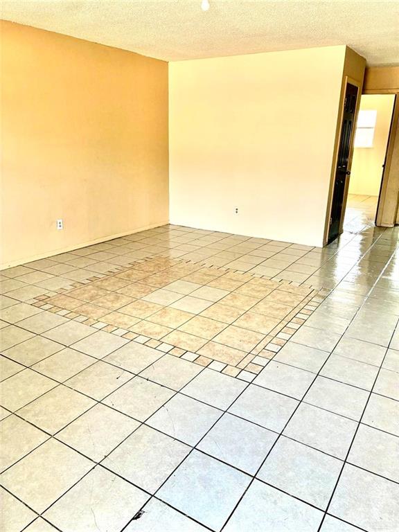 Photo 10 of 613 Gastel Circle