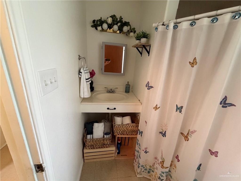 Photo 14 of 713 25th Street