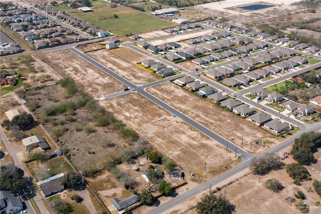 Photo 2 of 5201 Teal Avenue
