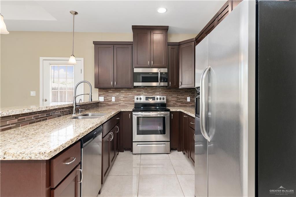 Photo 11 of 1205 Bodark Drive