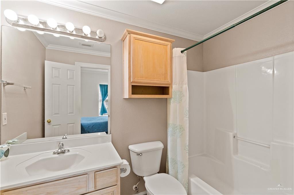 Photo 16 of 129 Lantana Street #3