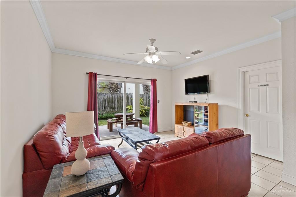 Photo 8 of 129 Lantana Street #3