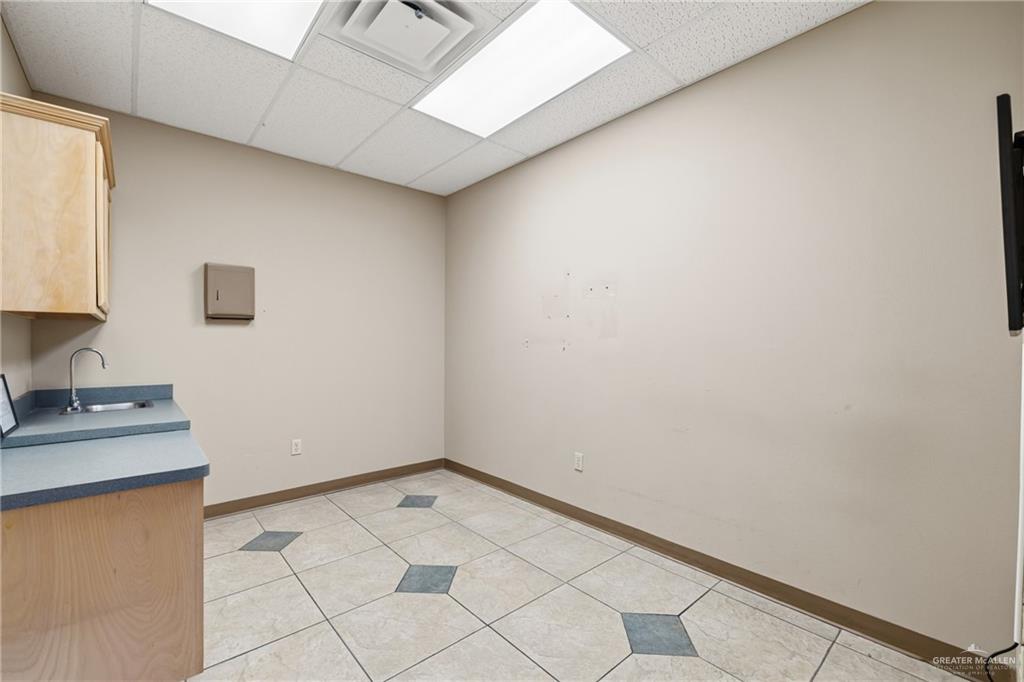 Photo 12 of 1200 Savannah Avenue #13