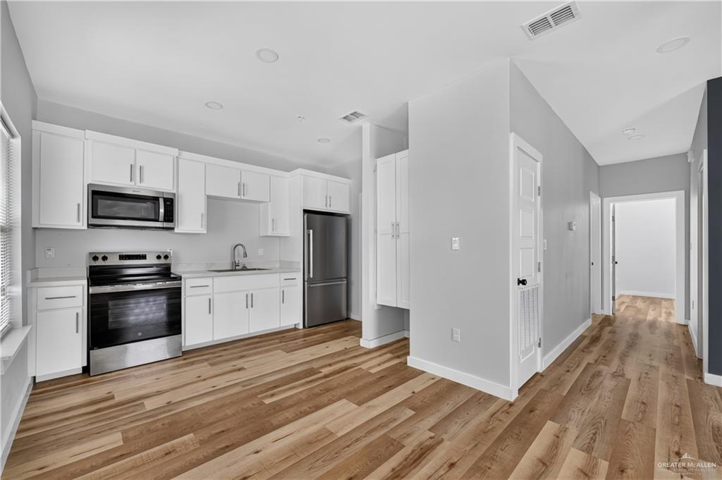 Photo 8 of 1207 Kennedy Street #3