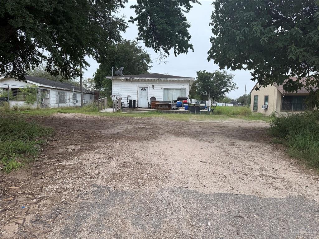 Photo 2 of 2715 Texas Boulevard