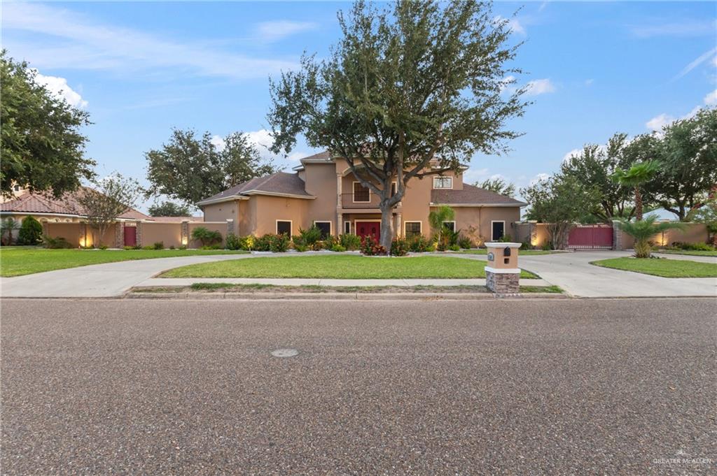 Photo 3 of 1508 Thornwood Drive