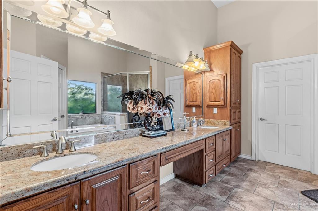 Photo 36 of 1508 Thornwood Drive