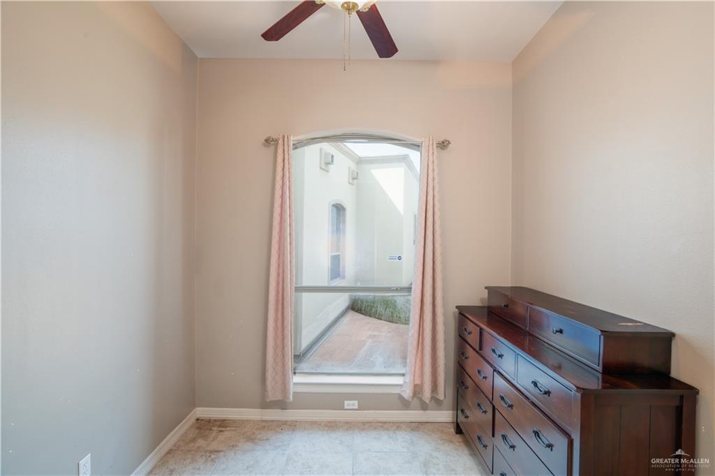 Photo 9 of 1104 Frio Street