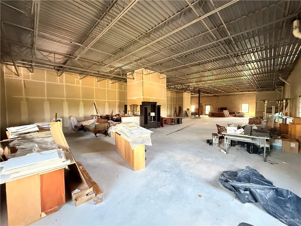 Photo 8 of 1022 Griffin Parkway #205 (Partial) & 206
