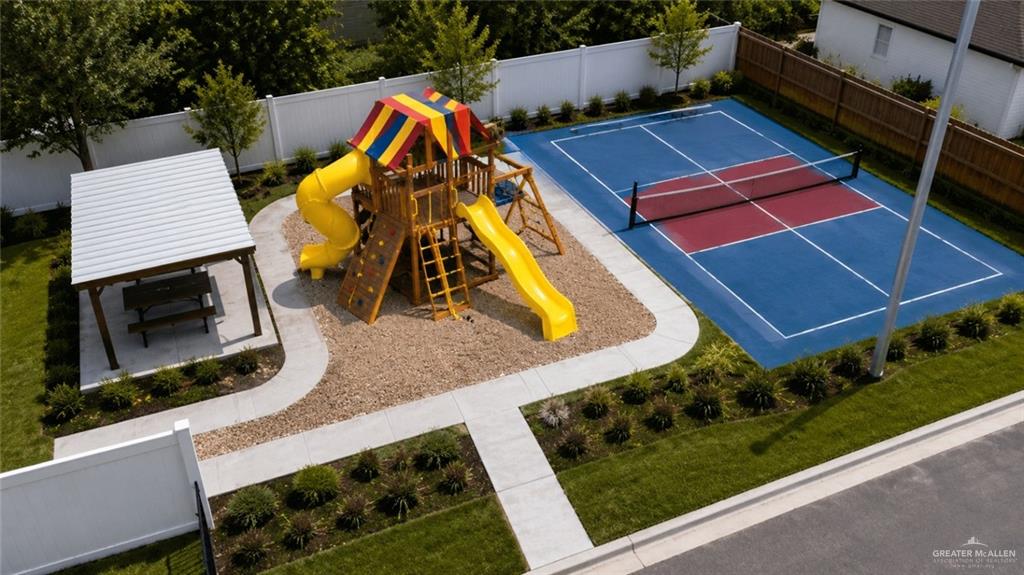 Photo 21 of 4301 Heron Avenue #12