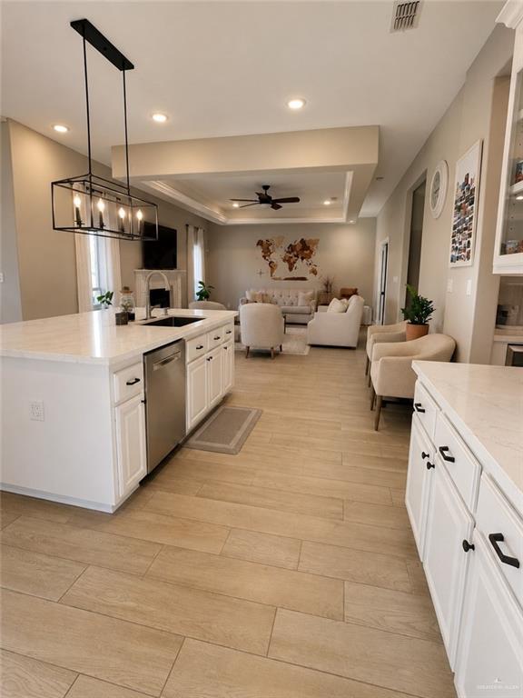 Photo 6 of 1703 Stonegate Drive