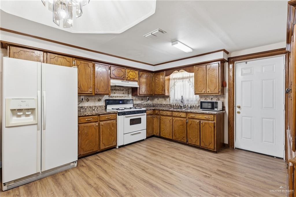 Photo 7 of 3109 Nabors Road