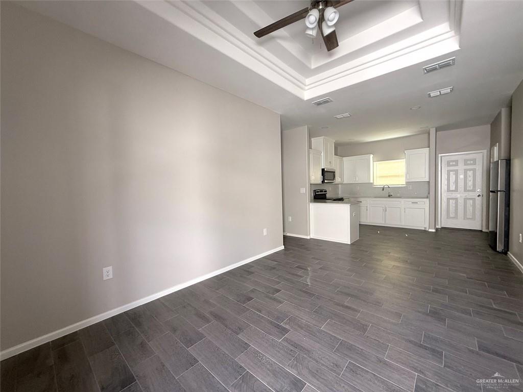 Photo 18 of 2608 Harrison Avenue