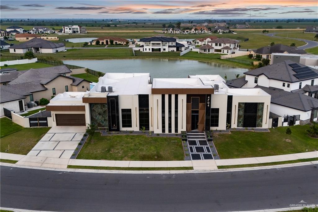 Photo 35 of 4704 Estancia Parkway