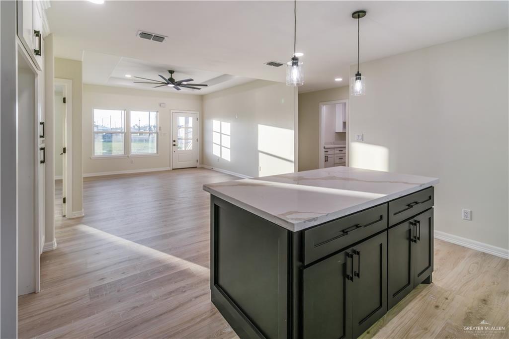 Photo 5 of 3304 Dichoso Avenue