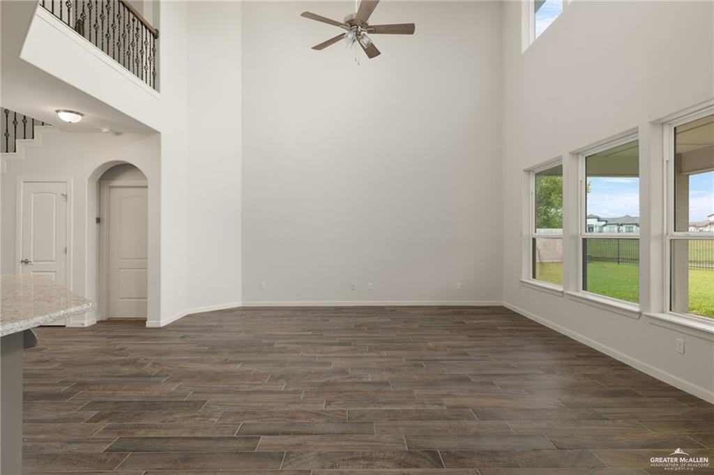 Photo 14 of 4628 Estancia Parkway