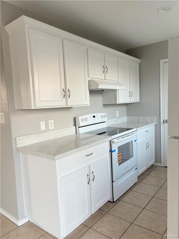 Photo 5 of 5204 Azalea Avenue