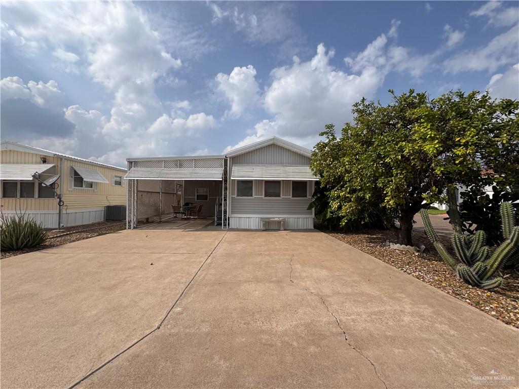 Photo 1 of 1433 Daytona Drive, Mission