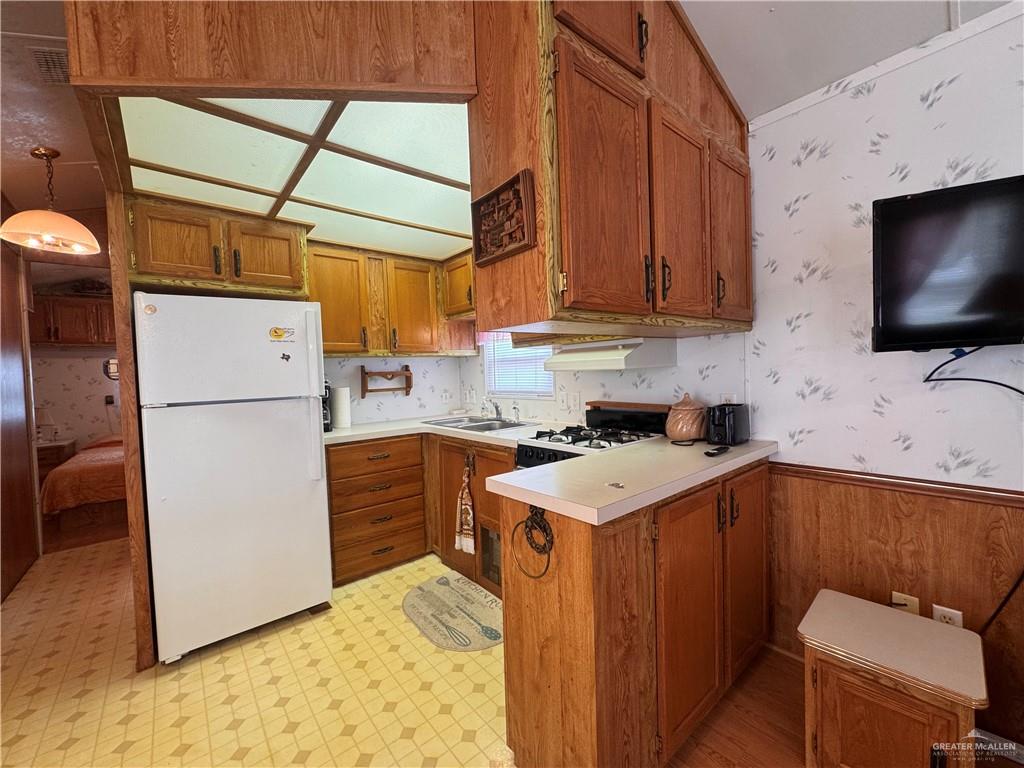 Photo 8 of 1433 Daytona Drive