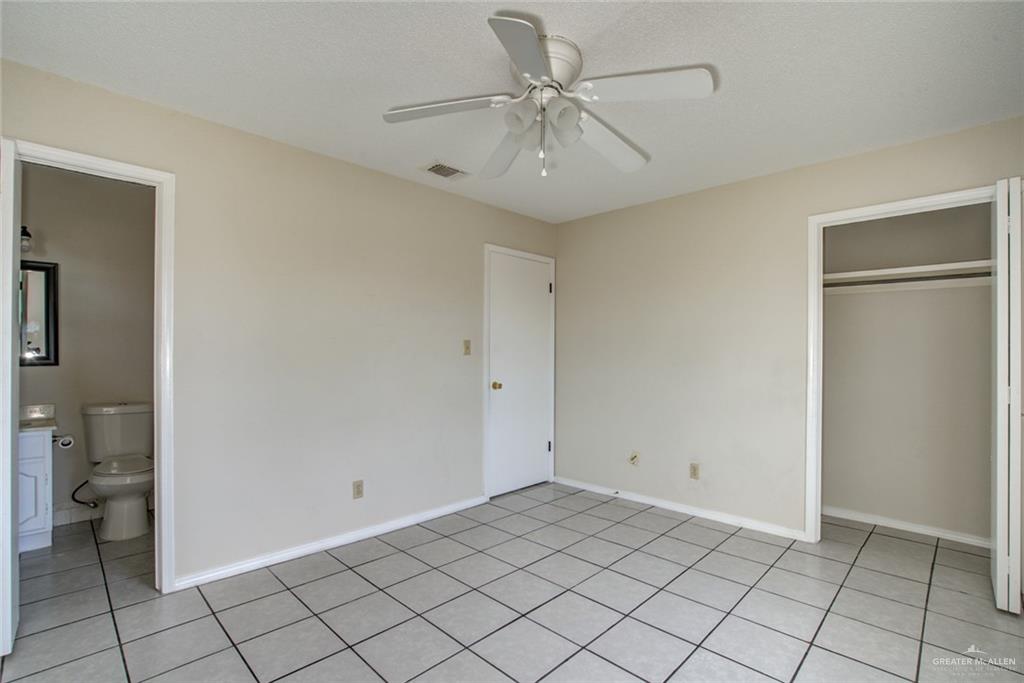 Photo 10 of 2125 Kerria Avenue